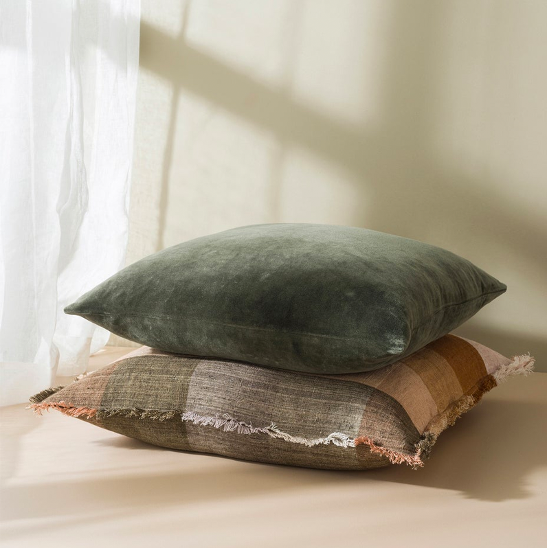 Citta Casa Linen Cushion Cover Pickle
