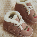 Baby Veja x Konges Slojd Suede Blush