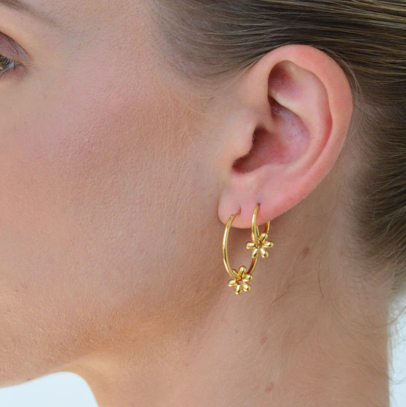 Linda Tahija Daisy Willpower Hoop Earrings Gold