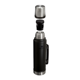Stanley Classic Legendary Bottle 1L Black