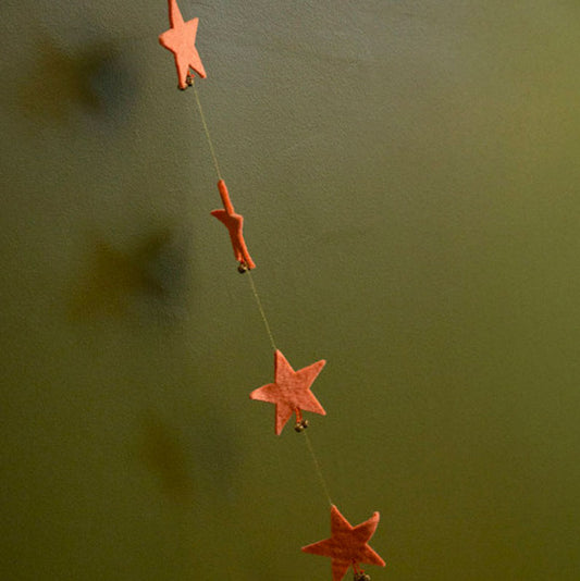 Muskhane Falling Stars Garland - Litchee