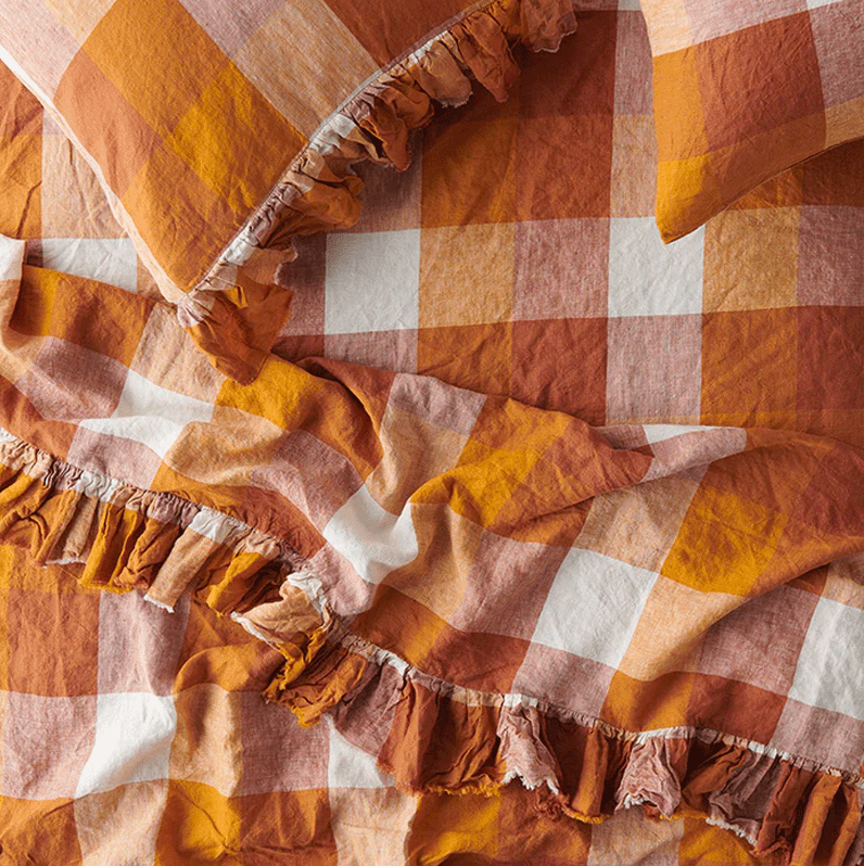 Society Of Wanderers - Biscuit Check Ruffle Pillowcase Set